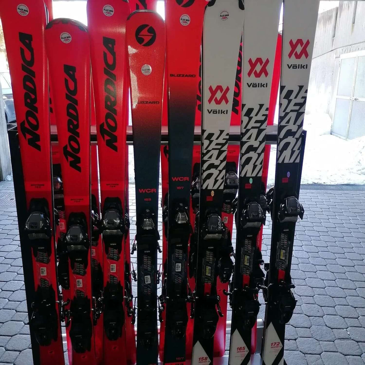 Noleggio snowboard a Pila: tavola da snowboard
