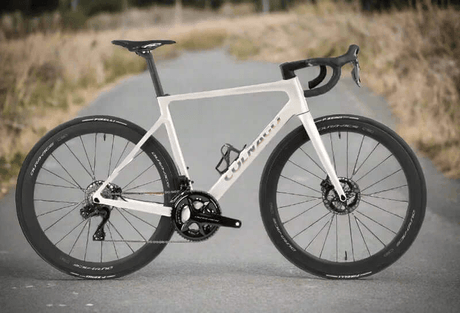 Noleggio bici da strada Girona